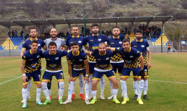 Bölgesel Amatör Lig (BAL) 6. Grup'ta mücadele eden Hacılar Erciyesspor,...