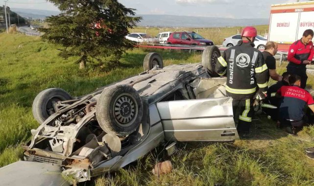 Denizli'nin Sarayköy ilçesinde bayram ziyaretinden dönen ailenin içeris...
