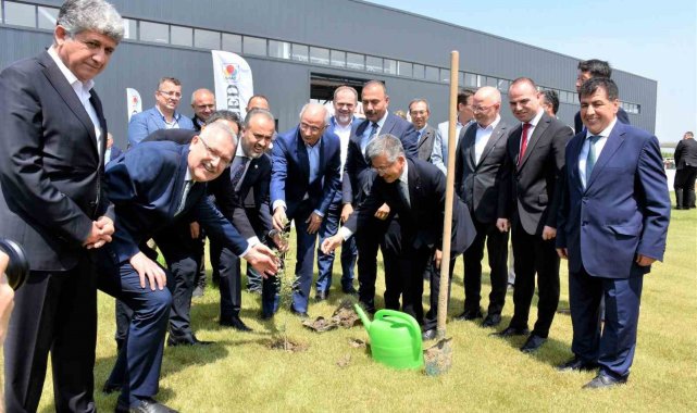 1835 yılından bu yana faaliyetlerini sürdüren Japonya merkezli dünyaca ünlü...