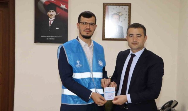 Afyonkarahisar Emirdağ Kaymakamı Osman Bilici, 'Kurbanını Paylaş, Karde...