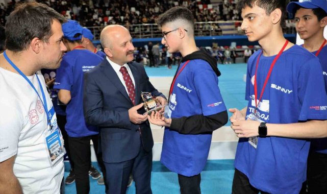 Ağrı Valiliği himayesinde, Ağrı İl Milli Eğitim Müdürlüğü ve Hayrettin Atma...