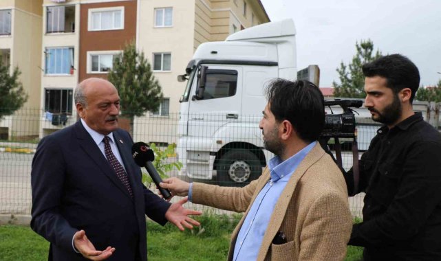 AK Parti Erzincan Milletvekili Süleyman Karaman, Erzincan'da depreme da...
