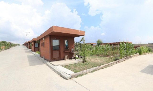 Arnavutköy Belediyesi, yoğun ilgi gören Bostan Gülistan Hobi Bahçesi'nd...