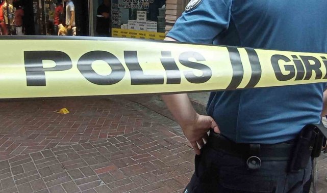 Balıkesir'in Edremit ilçesinde bir kişi, alacak-verecek meselesi nedeni...