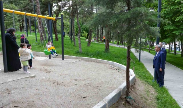 Belediye Başkanı Alim Işık, Yaşam Parkı'nda Tabiat Varlıkları Koruma Ku...