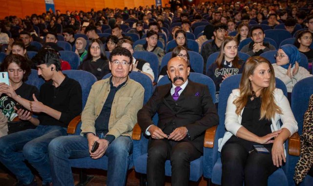 Bursa Büyükşehir Belediyesi, Bonus Hoca olarak bilinen Eğitimci-Yazar Süley...