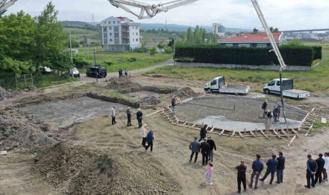 Çanakkale'nin Lapseki Belediyesi tarafından 1542 metrekare alanda yapım...