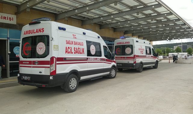 Çorum'da büyükbaş hayvan kesmek isterken kazayla kendisini yaralayan şa...