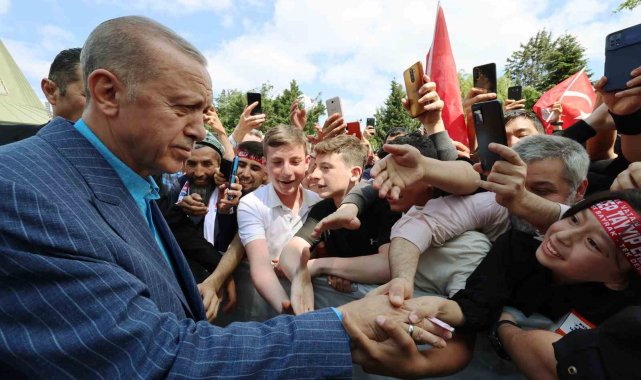 Cumhurbaşkanı Recep Tayyip Erdoğan, eski başbakanlardan Adnan Menderes için...