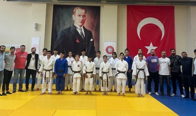 Gençlik ve Spor Bakanlığı Spor Hizmetleri Genel Müdürlüğü tarafından düzenl...