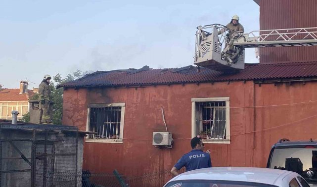 İstanbul'un Fatih ilçesinde gecekonduda çıkan yangın paniğe neden oldu....