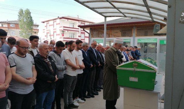 Kocaeli'nin Gebze ilçesinde cadde ortasında saplantılı sapığı tarafında...