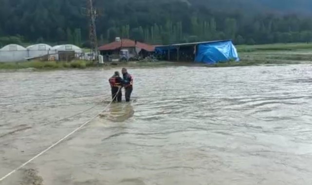 Kütahya'nın Gediz ilçesinde sağanak yağış sonrası su baskınları meydana...