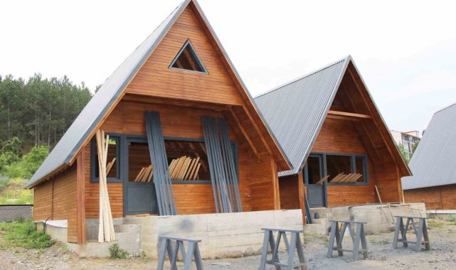 Kütahya'nın Tavşanlı ilçesi Göbel Termal Turizm Merkezi'ne değer ka...