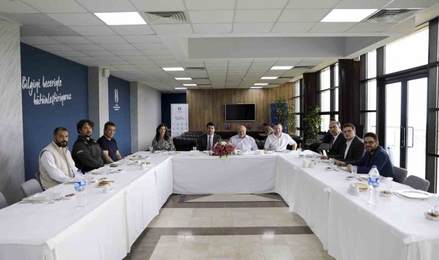 SUBÜ, +1 Eğitim Modeli ile yurt dışında da staj ve istihdam imkanı sağlıyor...