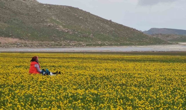 Vadi Doğa Sporları Kulübü üyeleri, Urartular döneminden kalma Turna Gölü (K...