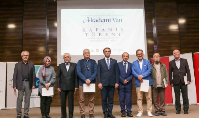 Van'da hayata geçirilen 'Akademi Van' projesi bünyesinde yaklaş...