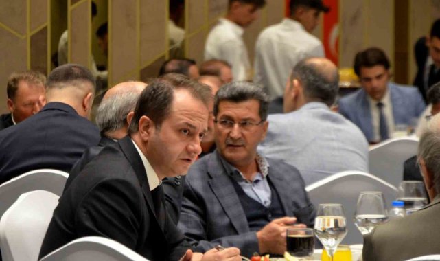 Aşkale Çimento İcra Kurulu Başkanı Fatih Yücelik, "Türkiye Cumhuriyeti...