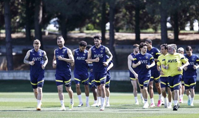 Fenerbahçe, Spor Toto Süper Lig'in 37. haftasında pazar günü deplasmand...