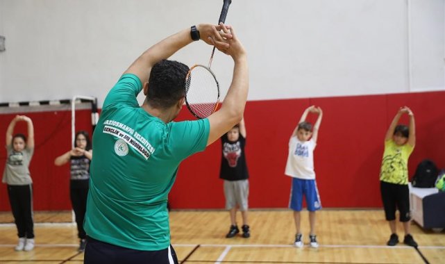 Gaziosmanpaşa Belediyesi, öğrencileri yaz tatilinde spordan sanata, eğitimd...