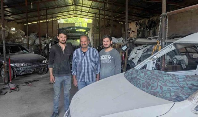 Kahramanmaraş merkezli depremlerde enkazda zarar gören araçlar, Batman'...