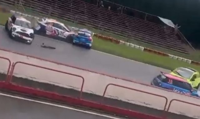 Kocaeli'de düzenlenen Türkiye Pist Şampiyonası 1. Ayak yarışlarında yür...