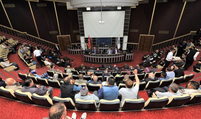 Konya'nın merkez Karatay İlçe Belediye Başkanı Hasan Kılca, Karatay Söz...