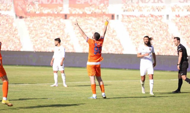 Türkiye 2. Lig Yükselme Play-off yarı final ilk müsabakasında İskenderunspo...