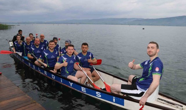 Türkiye Kürek Federasyonunun Sapanca Gölü kenarında bulunan tesislerinde bu...