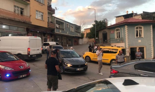 Bayburt'ta trafik kazası meydana geldi, iki aracın karıştığı trafik kaz...