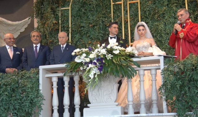 Gölbaşı Belediye Başkanı Ramazan Şimşek, kızı ece ve Muharrem Türker'in...