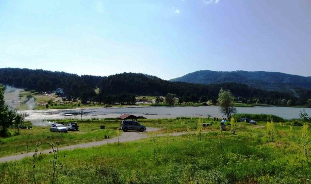 Kütahya'nın Simav ilçesine 15 kilometre uzaklıkta bulunan Gölcük Yaylas...