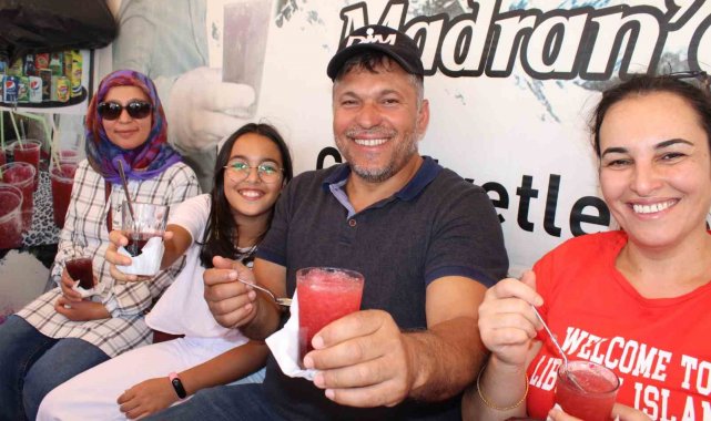 Türkiye'nin en sıcak illeri arasında yer alan Aydın'da termometrele...