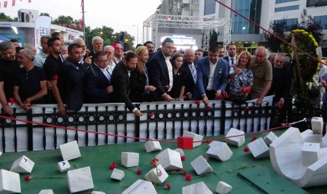 Yugoslavya iç savaşı sırasında Ratko Mladic komutasındaki Sırp ordusunun Bo...