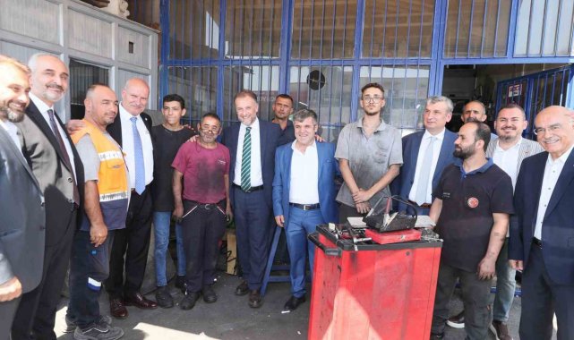 Ankara Ticaret Odası Başkanı Gürsel Baran başkanlığındaki ATO heyeti, Milli...