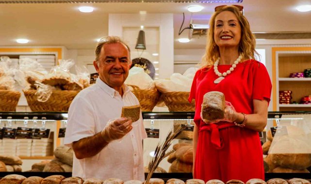 Genel Cerrahi Uzmanı Prof. Dr. Uzer Küçüktülü ve eşi Radyasyon Onkoloji Uzm...