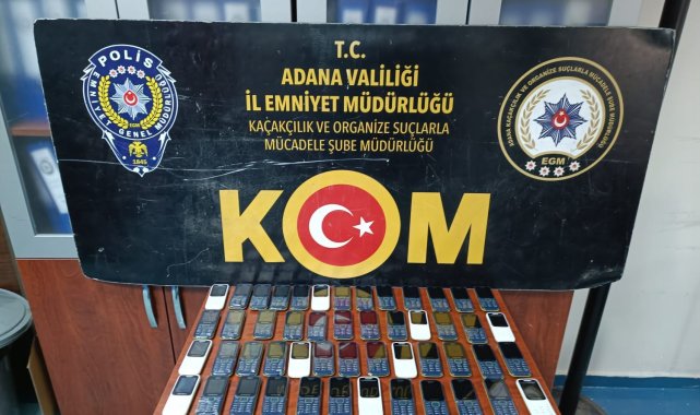 Adana polisi yaptığı operasyonda 5 bin 70 paket sigara, bin 380 elektronik ...