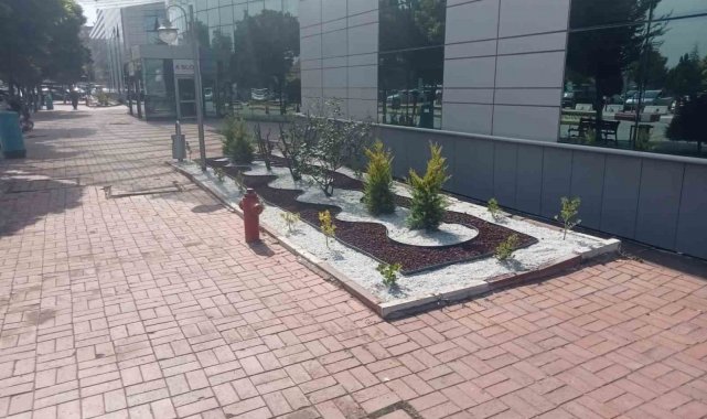 Afyonkarahisar Devlet Hastanesi gerçekleştirilen çevre düzenlemesi sonrası ...