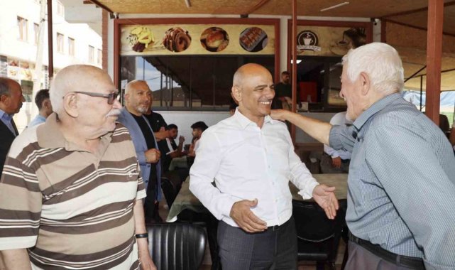 AK Parti Kocaeli Milletvekilleri Körfez'de temaslarda bulundu. Vekiller...