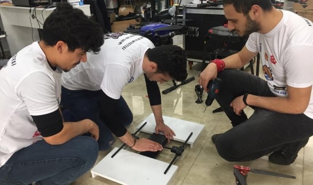 Bartın Üniversitesi (BARÜ) öğrencileri TÜBİTAK 2209-A Destekleme programına...