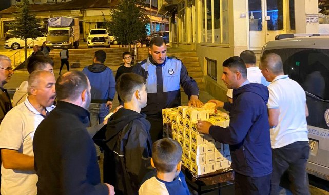 Bayburt'ta Ulu Camii başta olmak üzere camiler, Mevlid Kandilinde doldu...