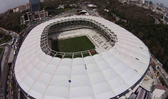 Beşiktaş, stadyum isim ve reklam hakları için Tüpraş ile 3 yıllığına anlaşı...