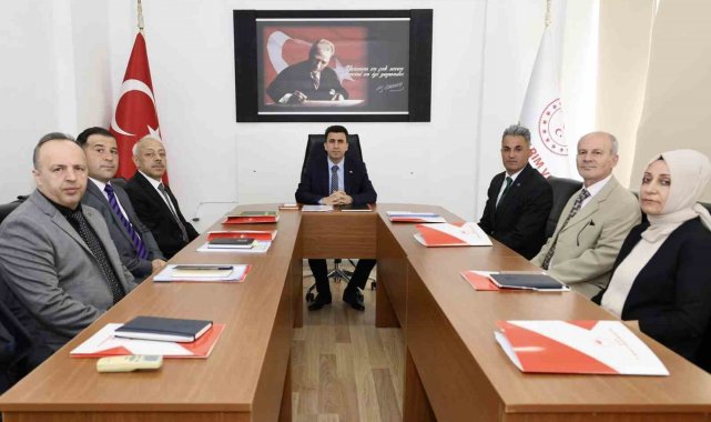 Bilecik Valisi Şefik Aygöl Tarım ve Orman İl Müdürlüğü'nden çalışmalarl...