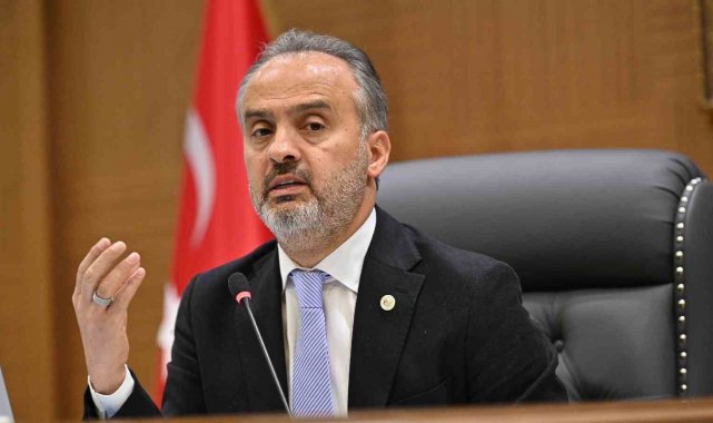 Bursa Büyükşehir Belediye Başkanı Alinur Aktaş, tarım alanlarında sayıları ...