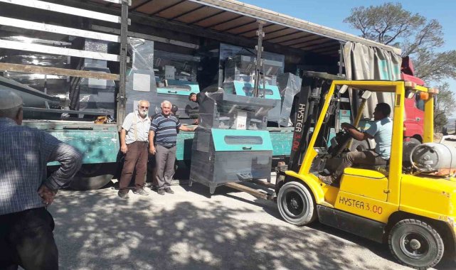 Çanakkale'nin Ayvacık ilçesinde Antep fıstığının üretim merkezlerinden ...