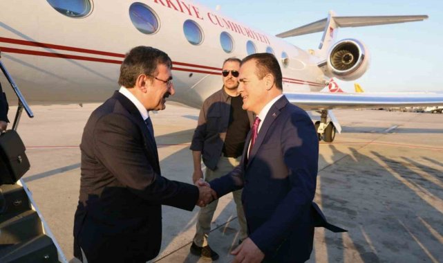 Cumhurbaşkanı Yardımcısı Cevdet Yılmaz, bir dizi program için Muğla'ya ...