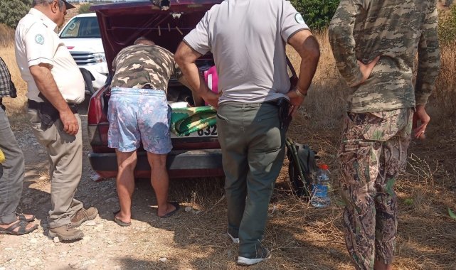Denizli'nin Çivril ilçesinde, kaçak avcılığa karşı yapılan denetimlerde...