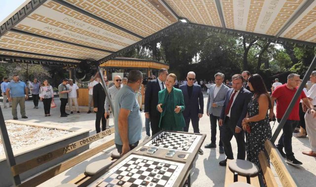 Dokuz Eylül Üniversitesi (DEÜ), kampüslerinde öğrencilerin kullanımına yöne...