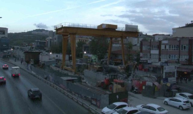 Ekrem İmamoğlu başkanlığındaki İBB yönetimi toplu taşımada mevcut araçları ...