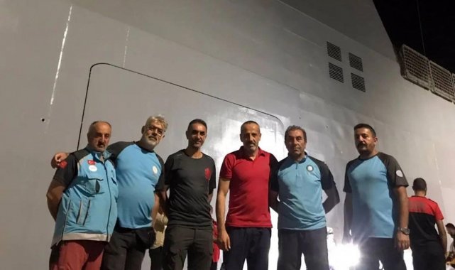 Erzincan İl Sağlık Müdürlüğü'ne bağlı UMKE ekibi, Libya'da yaşanan ...